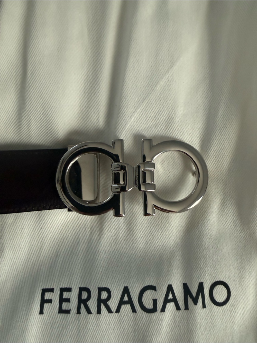 Men’s Ferragamo belt